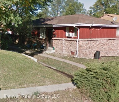 Primary Photo - 3839 S Knox Ct