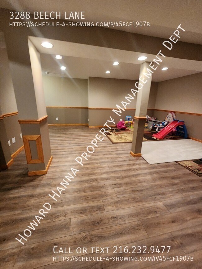 Building Photo - 4 BEDROOM GORGEOUS HOME FOR RENT IN AVON