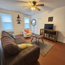 Building Photo - 441 Manor Pl NW