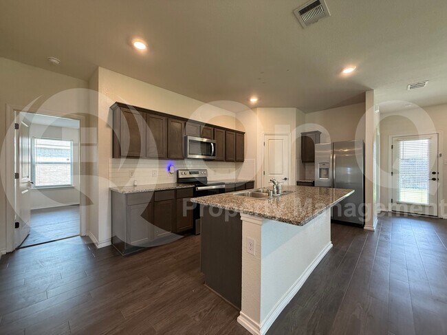 Building Photo - 2702 Marotto Wy