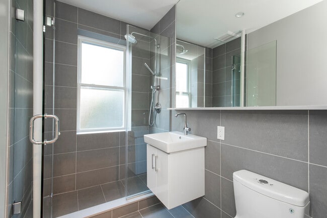 Foto del edificio - 138 Highland Ave