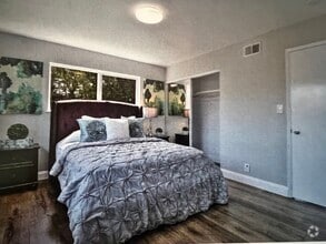Building Photo - 39649 Royal Palm Dr