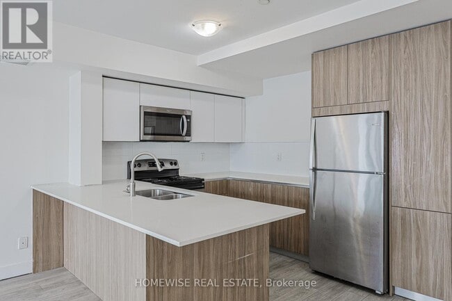 Building Photo - 293 Viewmount Ave