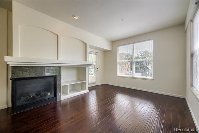 Foto del edificio - 1727 N Pearl St
