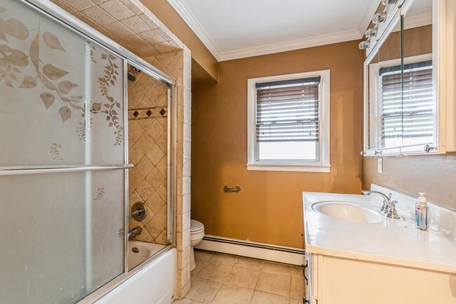 Bathroom - 393 Maxim Dr