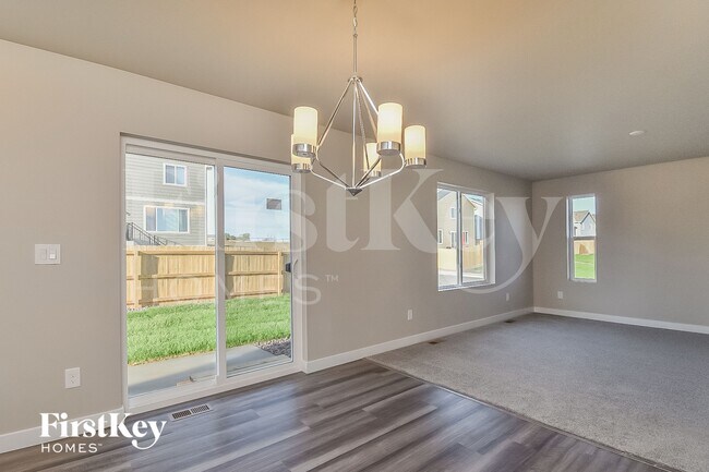 Building Photo - 10405 Luneth Dr