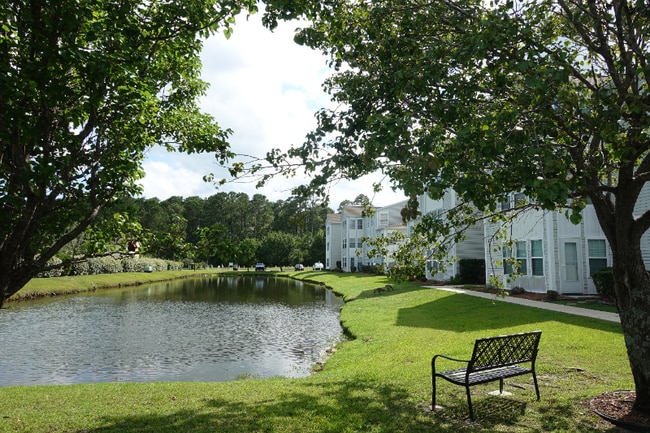 Foto del edificio - 2265 Huntingdon Dr