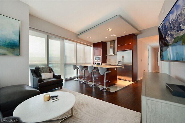 Building Photo - 4471 Dean Martin Dr