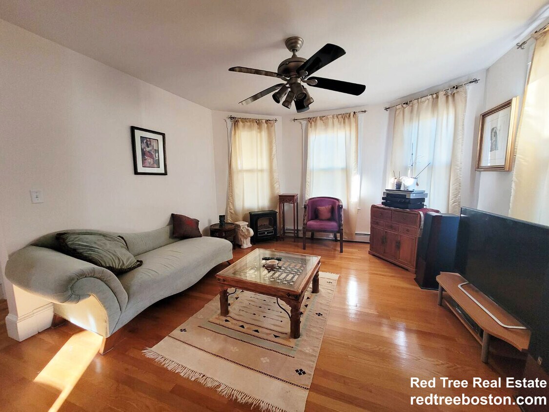 24 Madison Ave Unit 3, Cambridge, MA 02140 Condo for Rent in