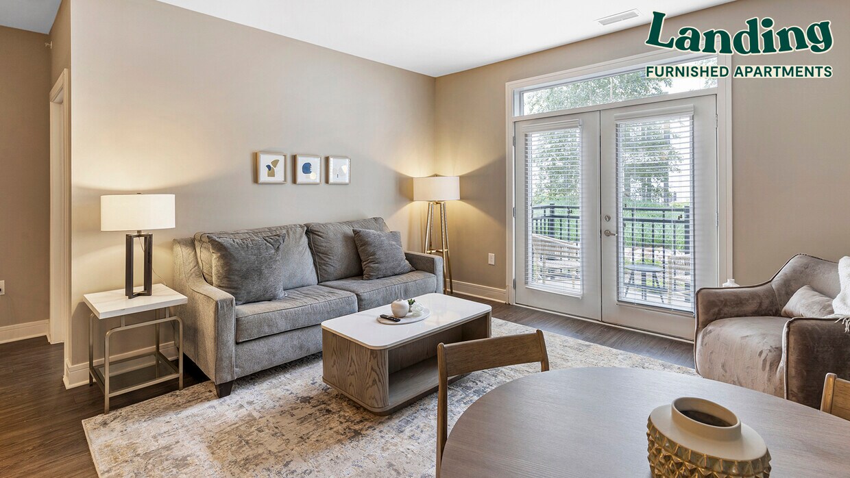 Foto principal - 8901 River Crossing Blvd