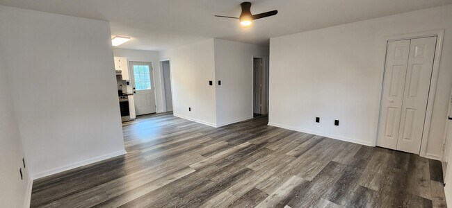 Living Room - 2110 Twin Ave