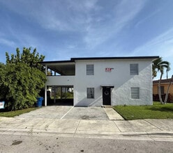 Building Photo - 1232 W 35th St