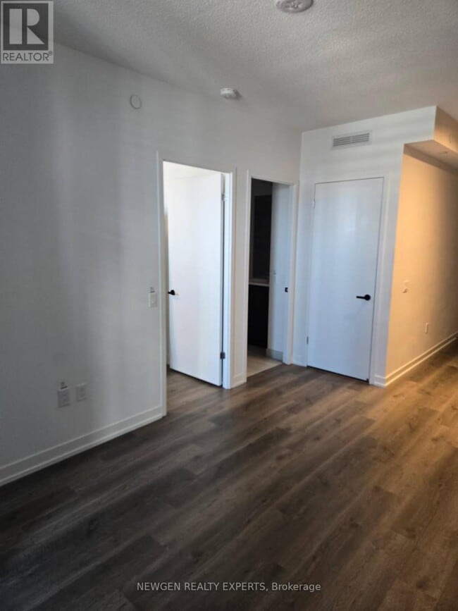 Building Photo - 195 Commerce St