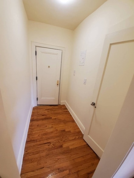 Building Photo - 37-76 62nd Street Unit