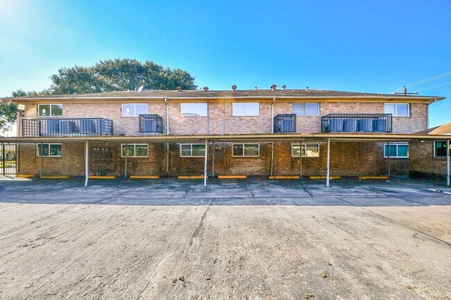 Foto del edificio - 7906 Prestwood Dr