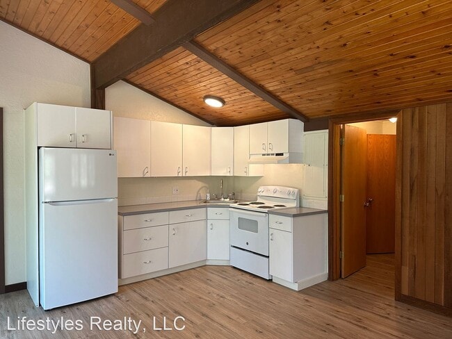 Building Photo - 2 br, 2 bath House - 16811 Covina Road