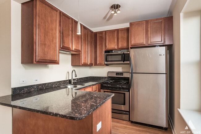 Foto del edificio - 3709 N Kenneth Ave