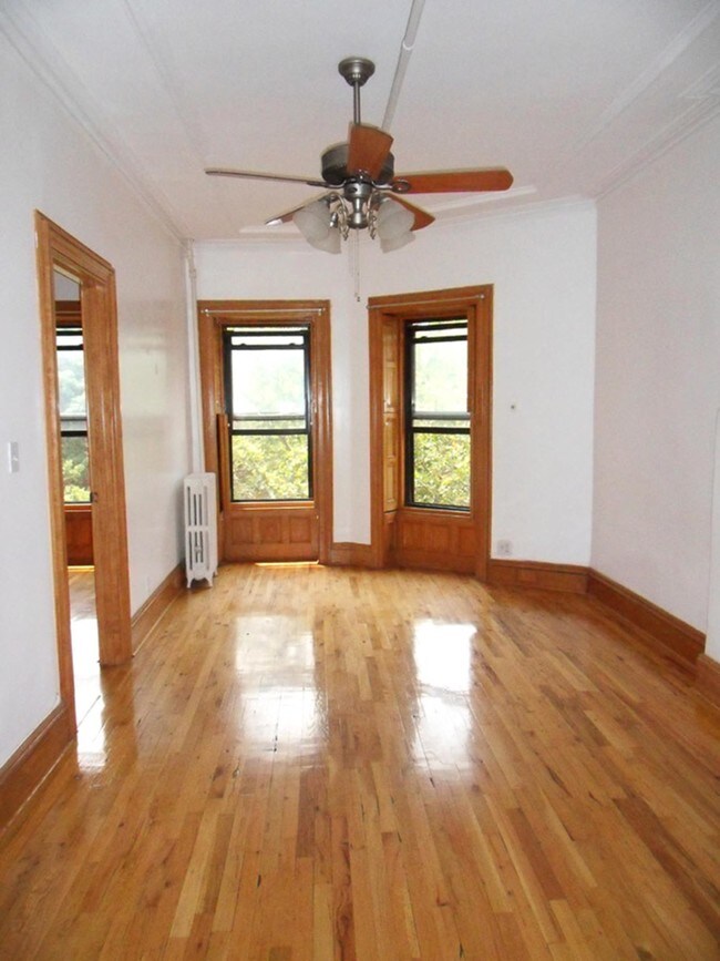 Building Photo - 123 Lefferts Place