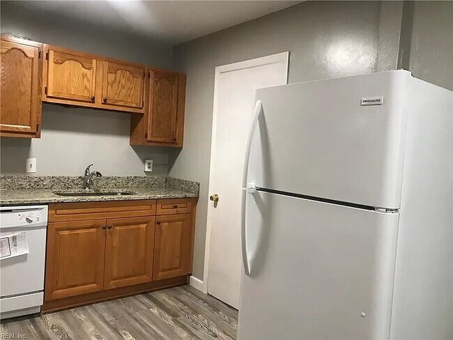 Foto del edificio - 5775 W Hastings Arch