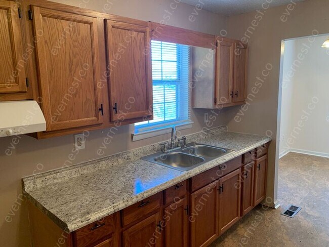 Foto del edificio - 1326 N Knoxville St