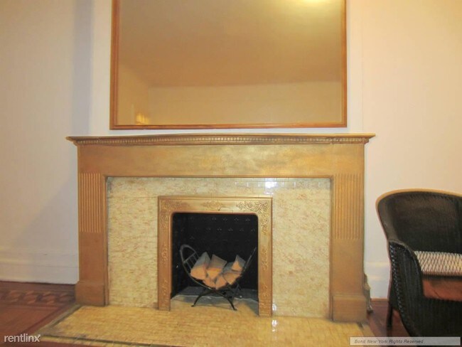 Building Photo - 1 br, 1 bath Apartment - 53 E 74th St