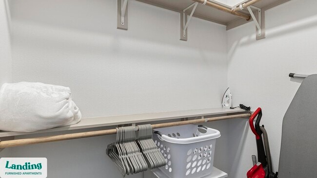 Building Photo - 8220 Horseman Rd