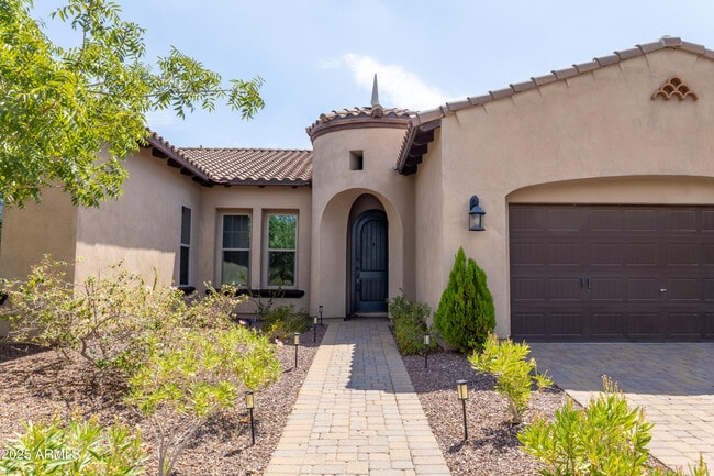 Building Photo - 4571 N Arbor Way