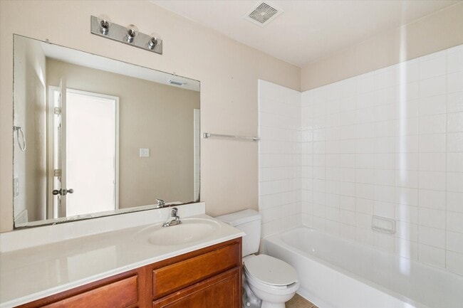 Building Photo - 8307 Cove Timbers Ln