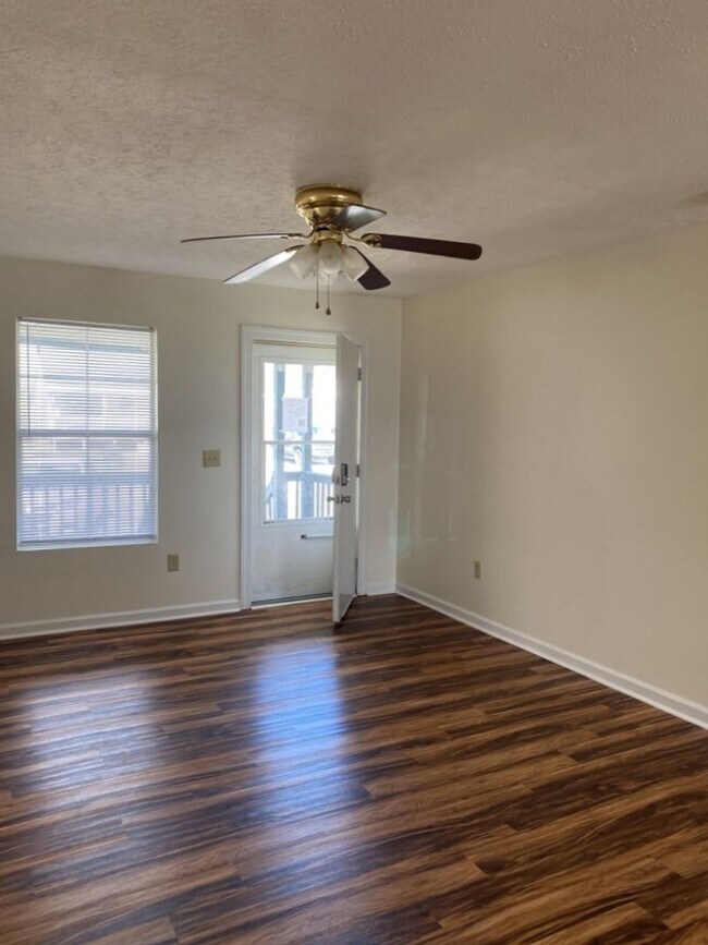 Foto del edificio - 73 Dogwood Pointe Dr