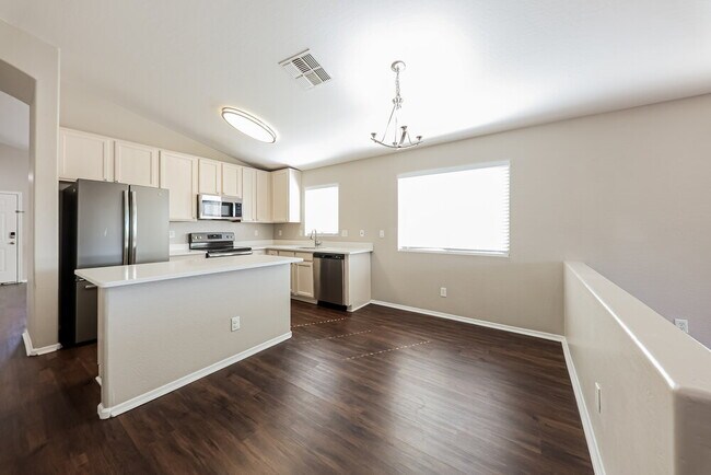 Foto del edificio - 12817 W Mandalay Ln