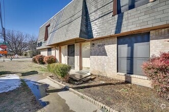 Building Photo - 7450 Ruby Pl