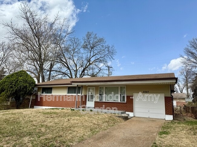 Photo - 2247 Lovett Dr. House