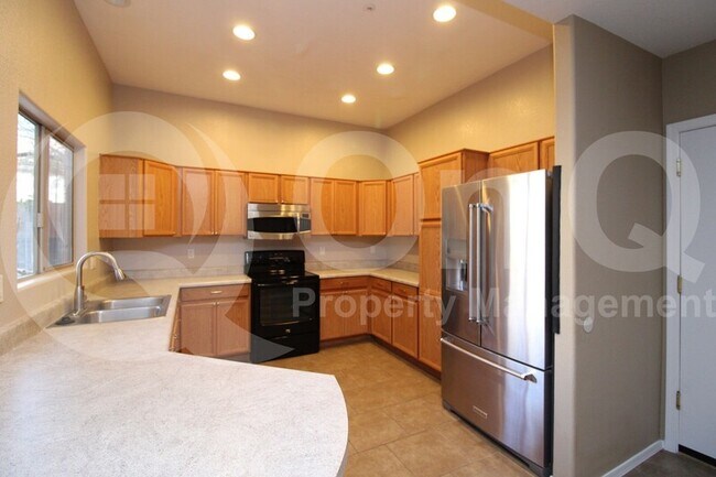 Foto del edificio - 8114 W Zoe Ella Way