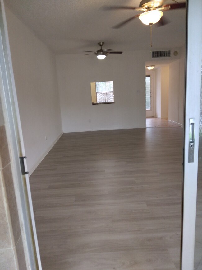 Building Photo - 5801 NW 62nd Ave