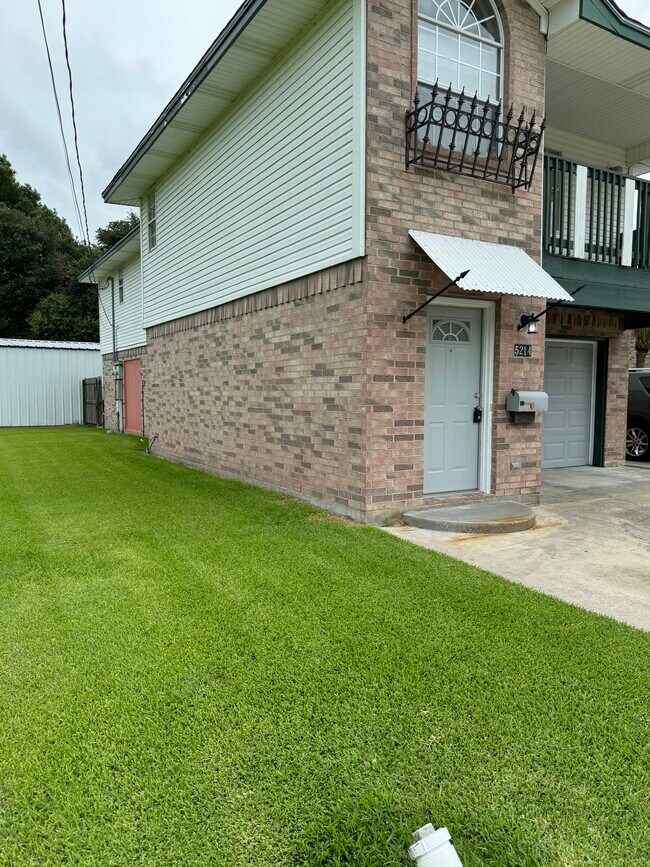 Front side - 5214 Green Ave