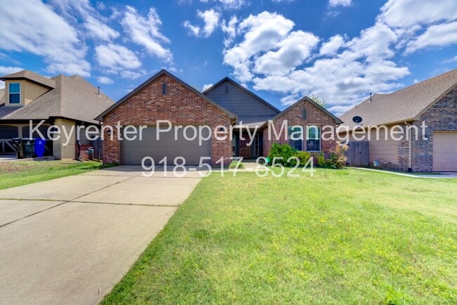 Building Photo - 3 Bed | Bath in Broken Arrow!