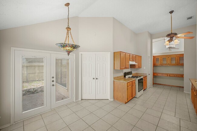 Foto del edificio - 8614 Windell Ln