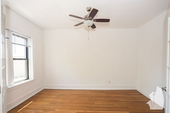 Foto del edificio - 619 W Stratford Pl