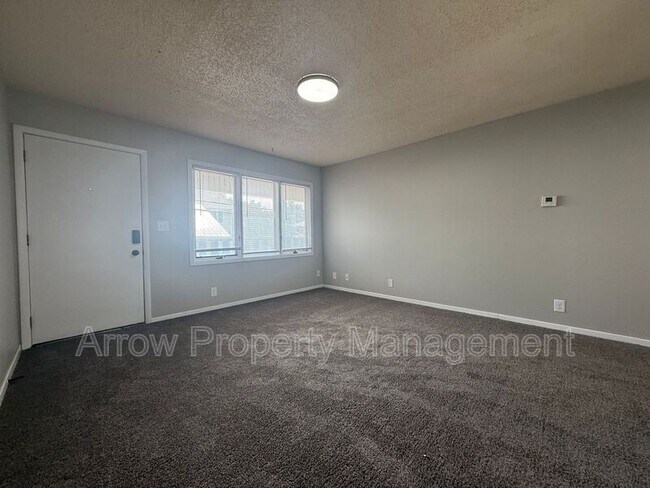 Foto del edificio - 1323 S 10th St