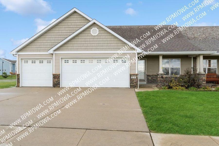 Primary Photo - Norwalk Charm: Your Dream 3-Bedroom Home w...