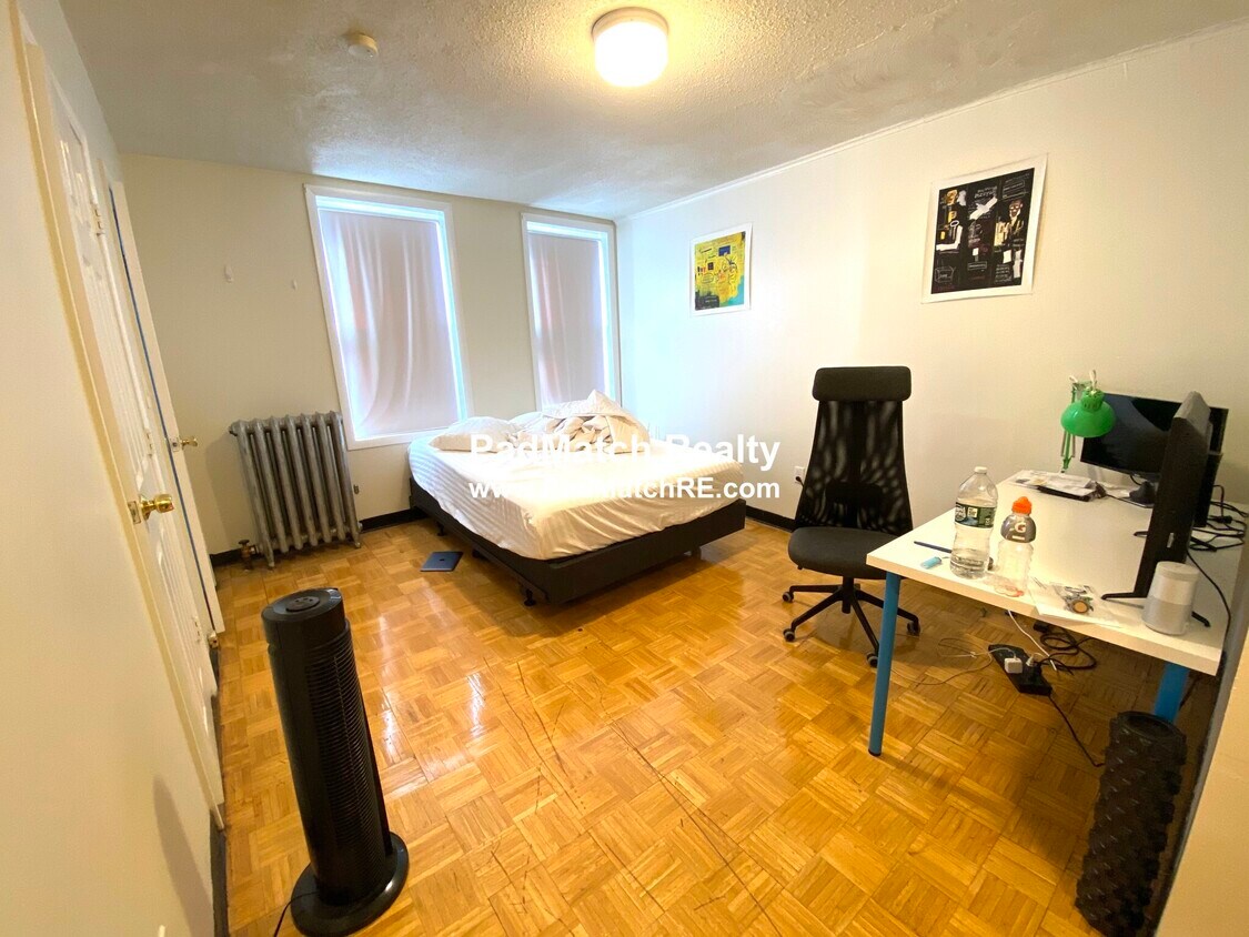 165 Hemenway St, Boston, MA 02115 Apartments in Boston, MA