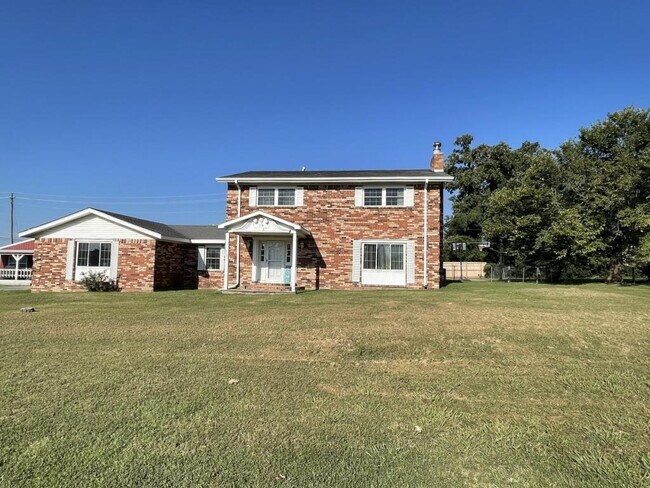 Foto del edificio - 1551 N Heritage Ln