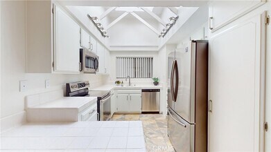 Building Photo - 5357 Algarrobo