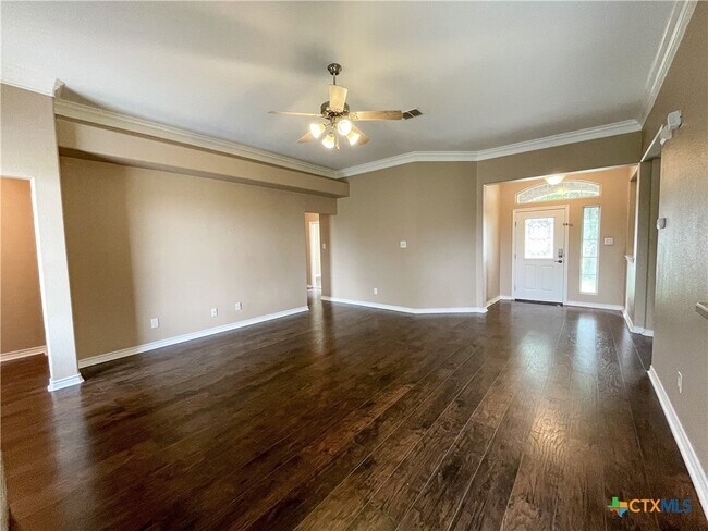 Foto del edificio - 1140 Cherry Hill