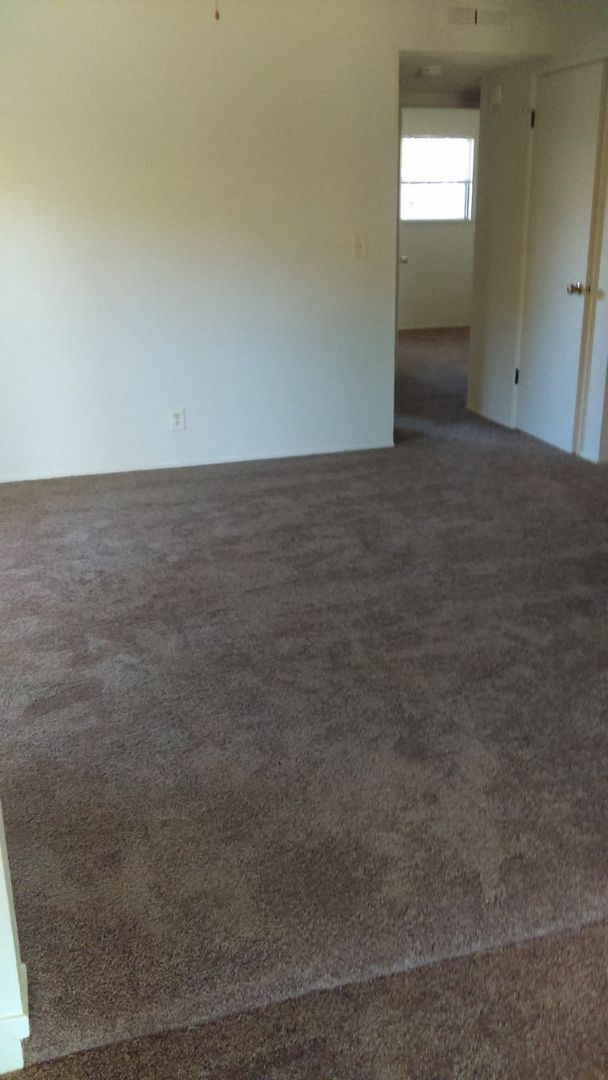 Building Photo - 2 br duplex, Rancho Cordova near Mather Field