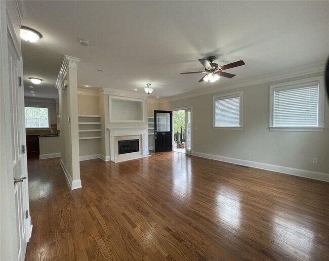 Building Photo - 1292 Ashford Creek Way NE