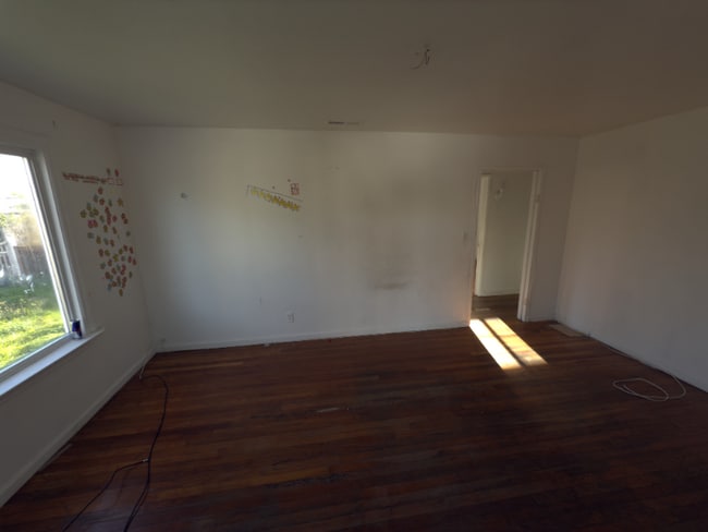 Foto del edificio - 1245 Laurel Ave