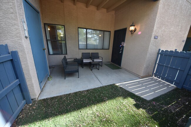 Foto del edificio - 8080 E Speedway Blvd