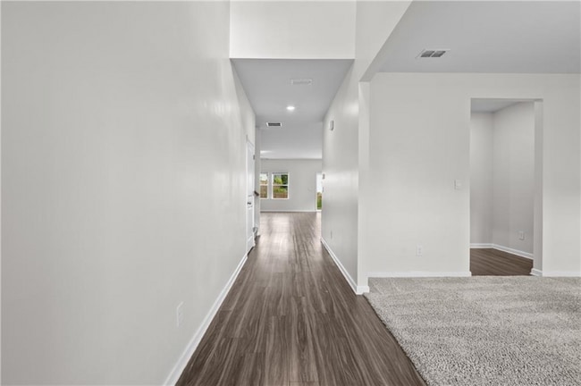 Building Photo - 5947 Green Ash Ct