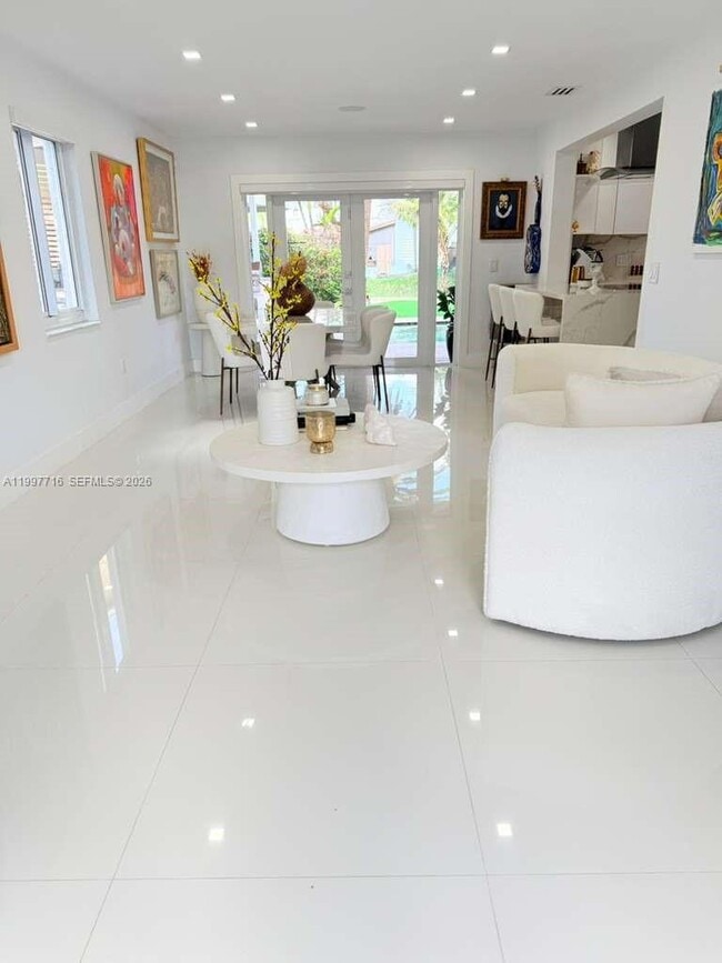 Foto del edificio - 9437 SW 145th Pl